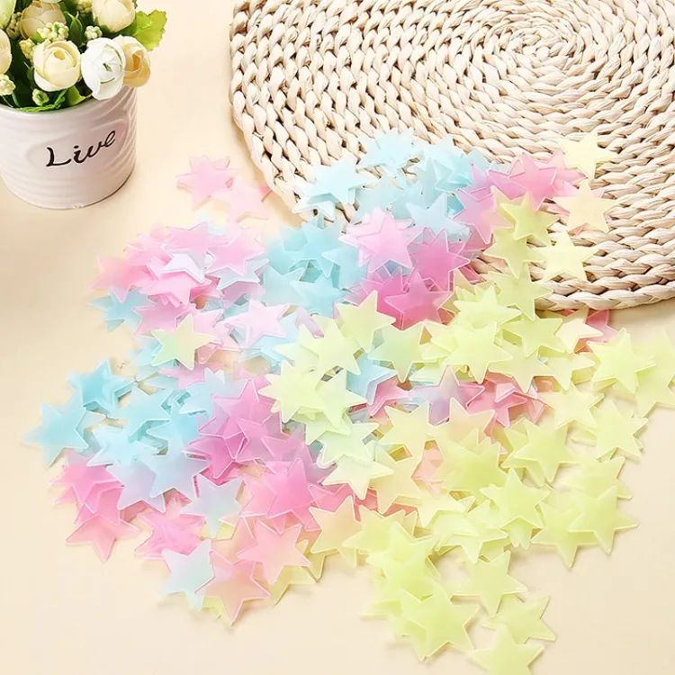 Pack of 100 3D Glow-in-the-Dark Stars – Luminous Wall & Ceiling Stickers for Kids’ Rooms